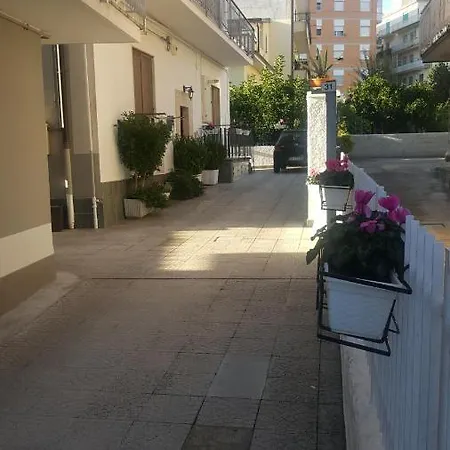 Lamezia Park Apartments Lamezia Terme Exterior photo